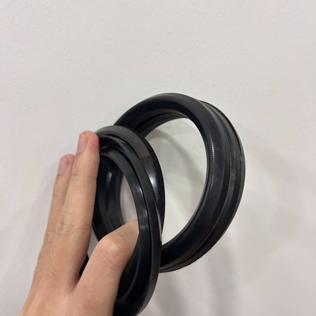 Seal Kit NBR FPM Fabric Vee Packing Seal for Interpumpvee Packinginner100 Outside130