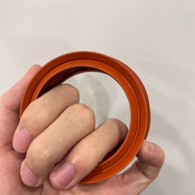 Seal Kit NBR FPM Fabric Vee Packing Seal for Interpumpvee Packinginner530 Outside560