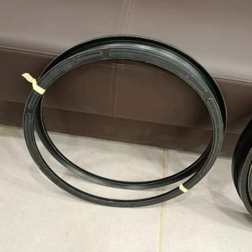 Best Price R35-610*670*23 R35 U-Type Fabric Reinforced Oil Seals