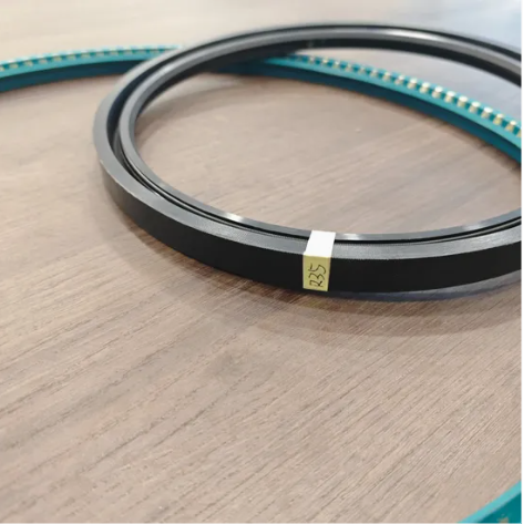 China Factory R35 R37 R58 Split FKM Fabric Reinforced Rotary Shaft Oil Seals Heavy Duty Machinery Seal