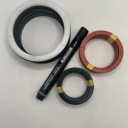 on Sale Oil & Gas Hydraulic Bracket V Type Combination Seal