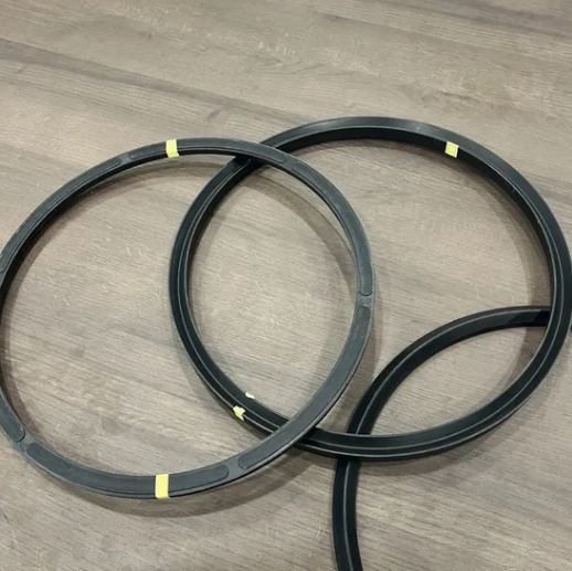 Wholesale High Quality R35-940*1004*25 R35 U-Type Fabric Reinforced Oil Seals