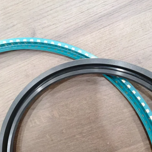 Wholesale-High Wear Resistance R35 R37 R58 U-Type Reinforced Rotary Shaft Oil Seal for Rolling Mills and Heavy Machinery