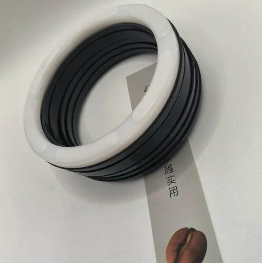 Wholesale High Quality POM Rubber Fabric Vee Shape Packing Seal Ring Hydraulic Cylinders Oil Seal