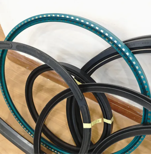 R35/R37/R58 NBR/FKM Fabric U Type Reinforced Rotary Oil Seal High Pressure Hydraulic Seal for Heavy Duty Machine