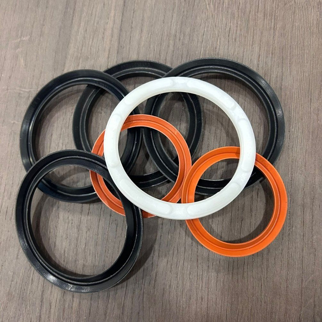 Seal Kit NBR FPM Fabric Vee Packing Seal for Interpumpvee Packinginner175 Outside205