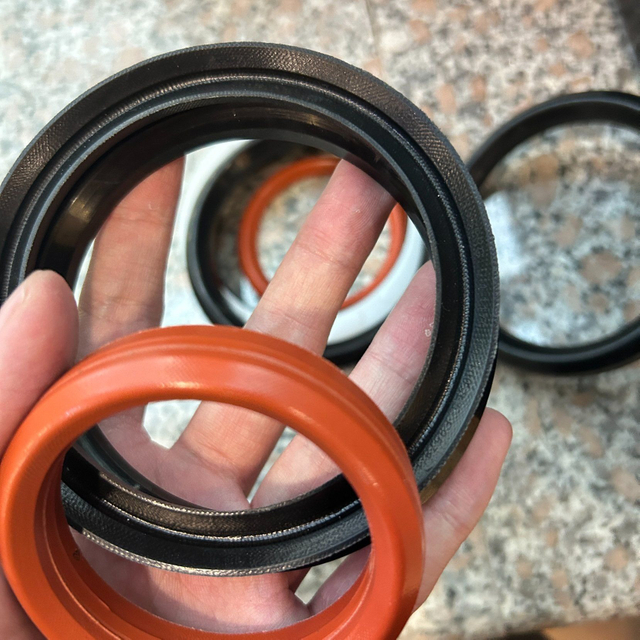 Seal Kit NBR FPM Fabric Vee Packing Seal for Interpumpvee Packinginner110 Outside125