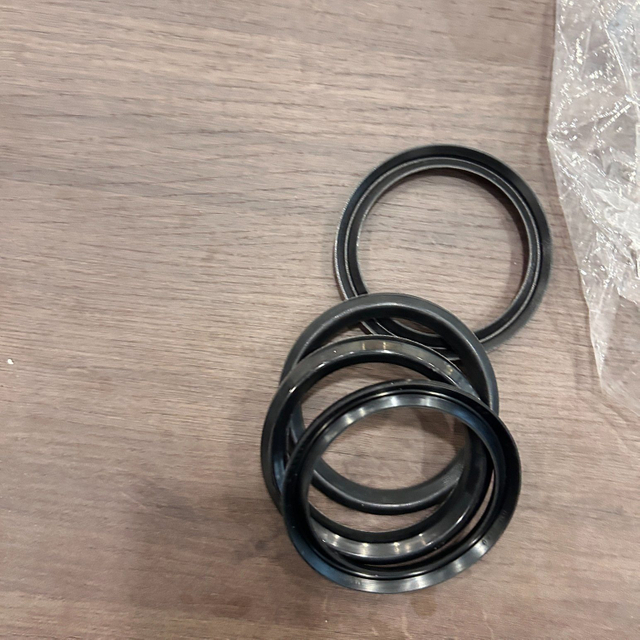 Seal Kit NBR FPM Fabric Vee Packing Seal for Interpumpvee Packinginner175 Outside200