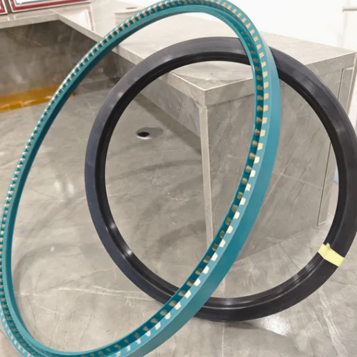 Factory Price R35 R37 R58 NBR/FKM Fabric Reinforced Rotary Oil Seal, High Pressure Hydraulic Seal for Heavy Duty Machine Made in China