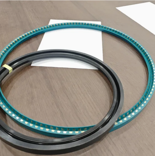 Factory Price- Superior R35 R37 R58 U-Type Reinforced Rotary Shaft Oil Seal