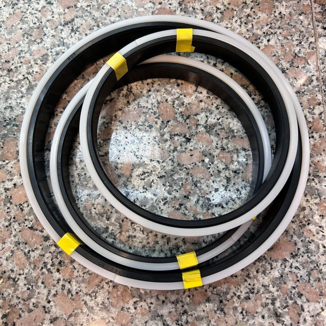 High Qualitydouble-Acting Piston Sealing Zp Set Rubber-Fabric Sealszp115