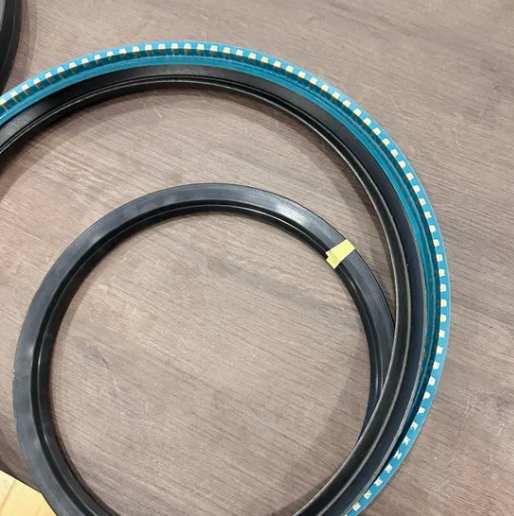 NBR Fabric Reinforced Rotary Shaft Oil Seal /R35 Oil Seal 295*325*15